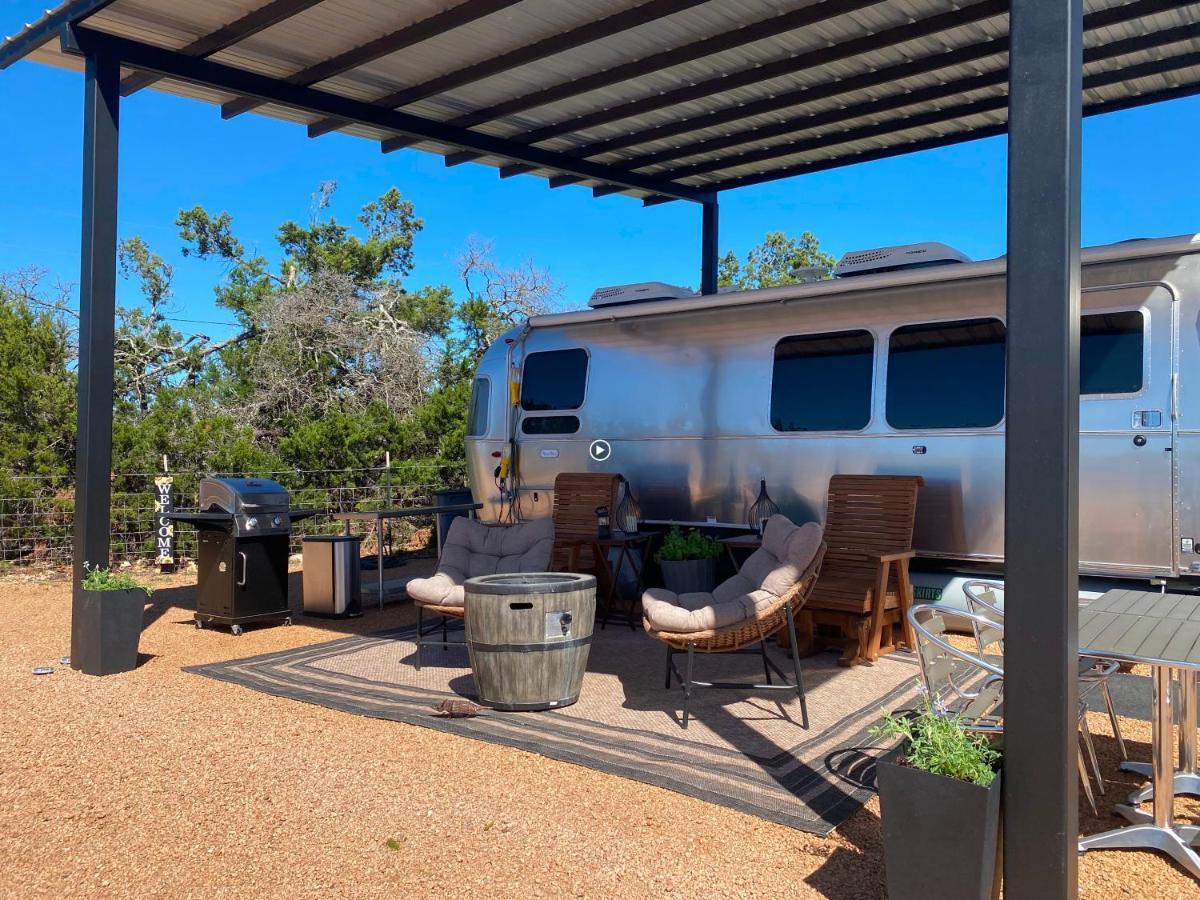 Отель Airstream Alfresco Фредериксберг Экстерьер фото